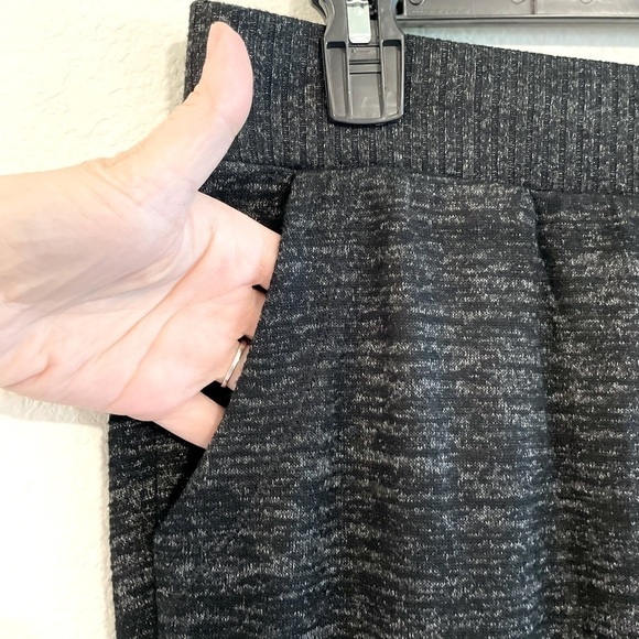 Chico’s Women's Joggers Medium Grey Causal Loungewear Causal Relaxed Fit Stretch - Picture 8 of 17